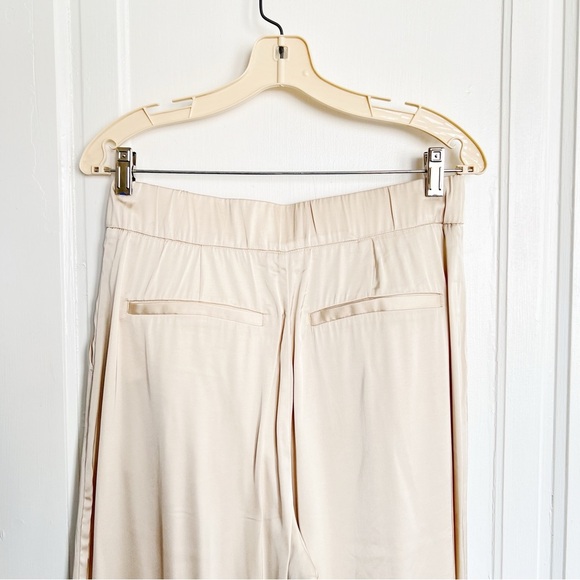 SOLD Abercrombie • Satin Tailored Wide Leg Pant trouser silky flat front Cream - Picture 14 of 15